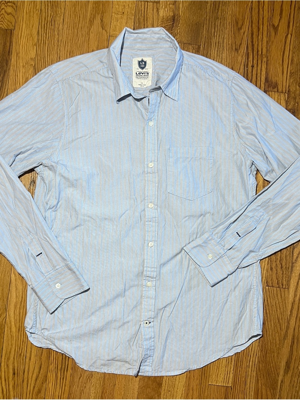 VTG Y2K Levi's XL Railroad Light Striped Cotton Woven LS Button-Up Point Collar